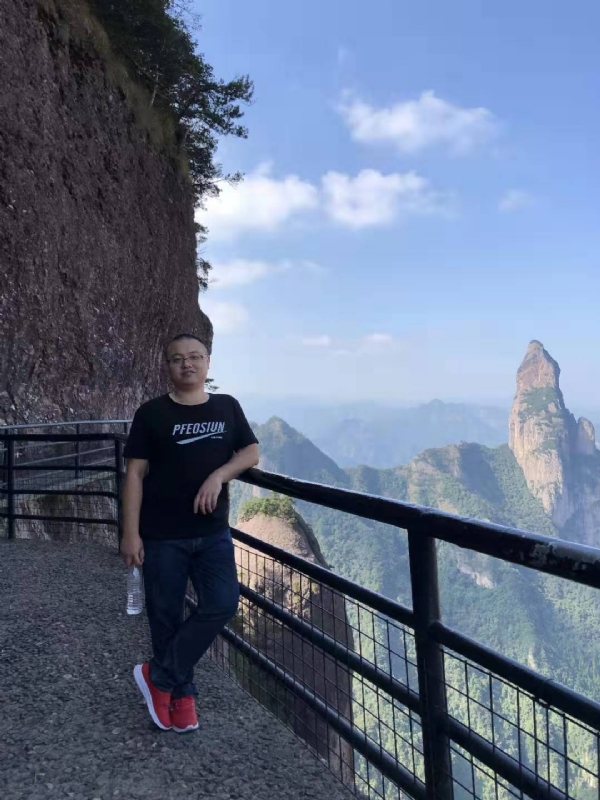 不杵于物的第一张照片--邵武婚介网