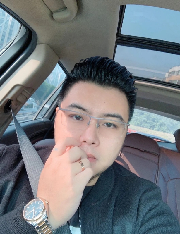 把苹果咬哭的第一张照片--邵武婚介网