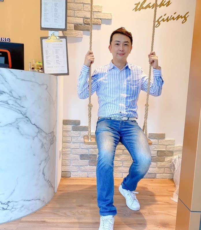 陈道明的第四张照片--邵武婚介网