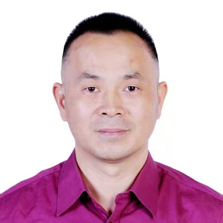 鹏晖的第三张照片--邵武婚介网