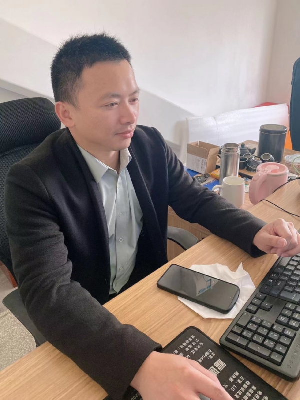 落叶知秋的第一张照片--邵武婚介网