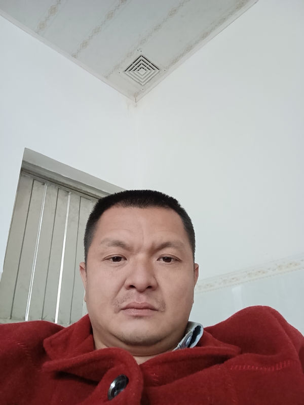 兰成龙的第一张照片--邵武婚介网